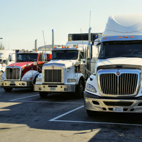 Fast and flexible financing for semi-trucks to help owner-operators and fleets grow.
