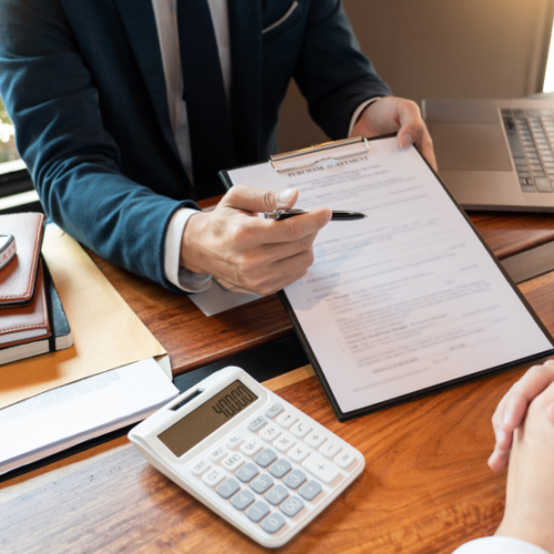 SELECT YOUR OPTION Your Business and Funding needs will be Reviewed to identify the Truck Financing Option that Works Best forYou.