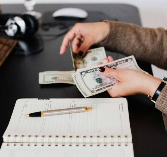 pexels-karola-g-4475525 pexels-karola-g-4475525